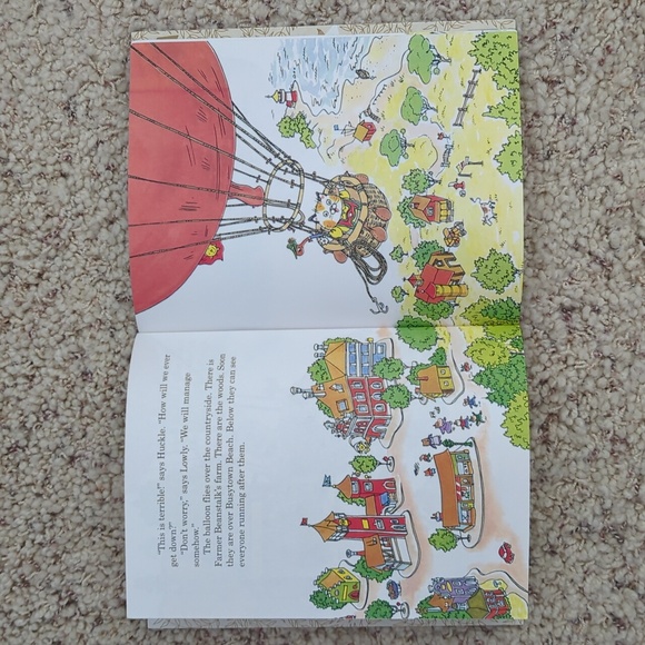 Bundle of 4 Little Golden Books - Picture 6 of 7